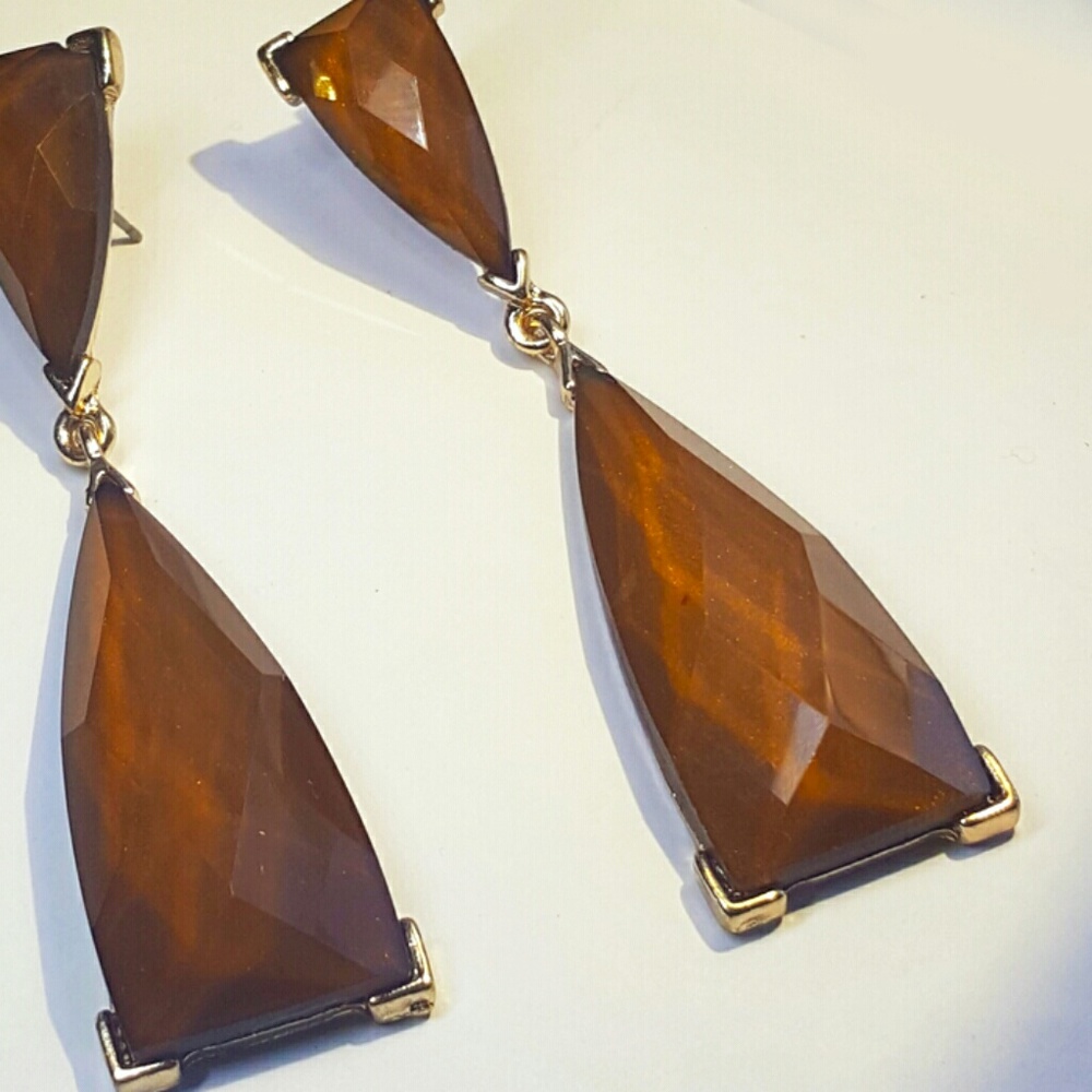 Long Brown pendant